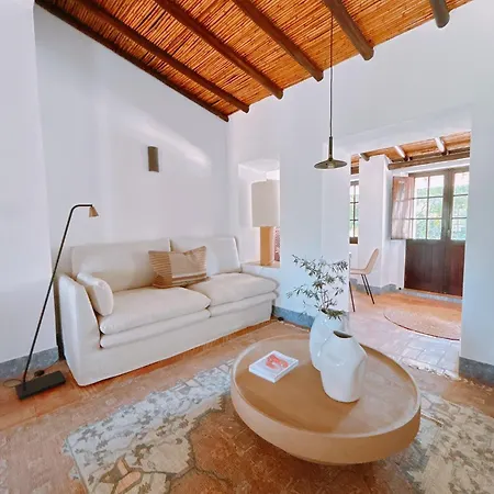 Casa Dos Murtais *